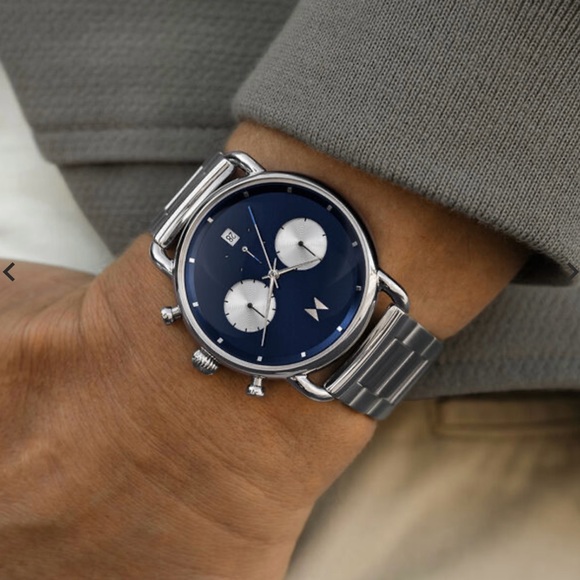 BRAND NEW MVMT watch - Picture 5 of 7